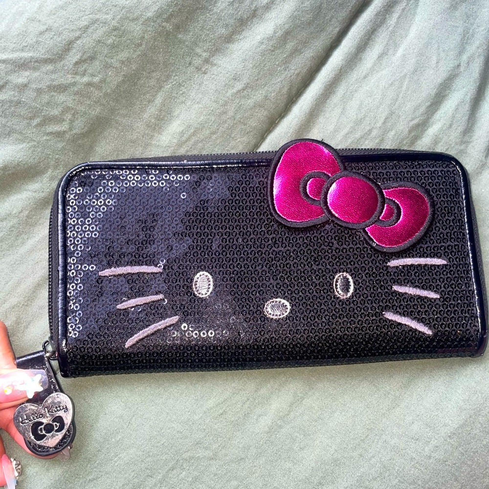 Hello Kitty wallet